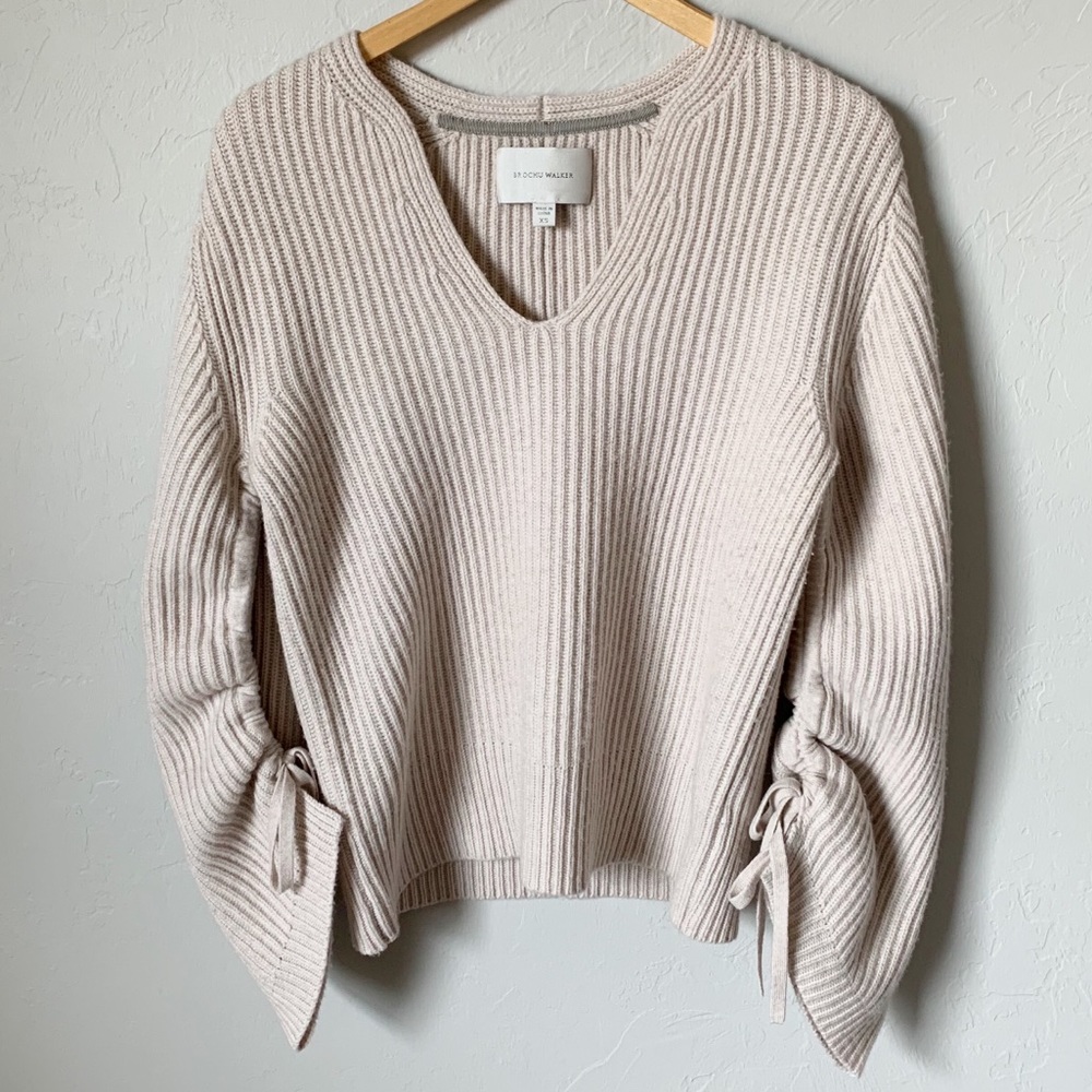 Brochu Walker Cream V-Neck Sweater
